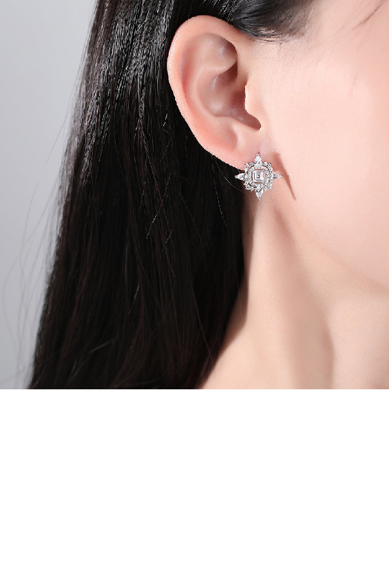 Simple Bright Star Stud Earrings with Cubic Zirconia - Luxurious Look