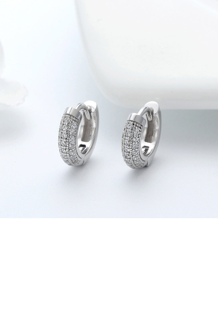 925 Sterling Silver Simple Bright Geometric Circle Stud Earrings with Cubic Zirconia - Luxurious Look