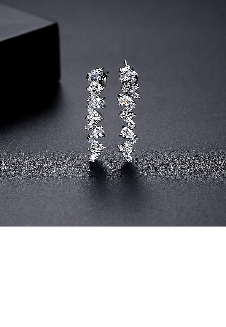 Simple Fashion Geometric Cubic Zirconia Tassel Earrings - Luxurious Look