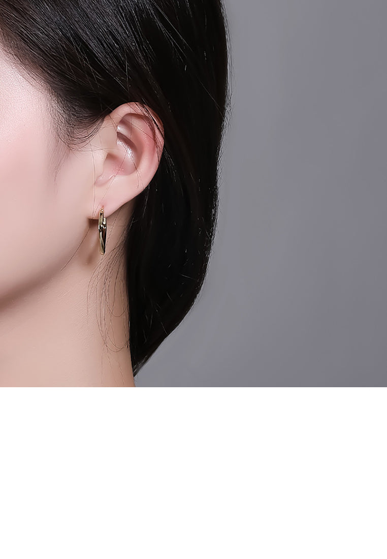 925 Sterling Silver Plated Gold Simple and Fashion Hollow Geometric Diamond Stud Earrings