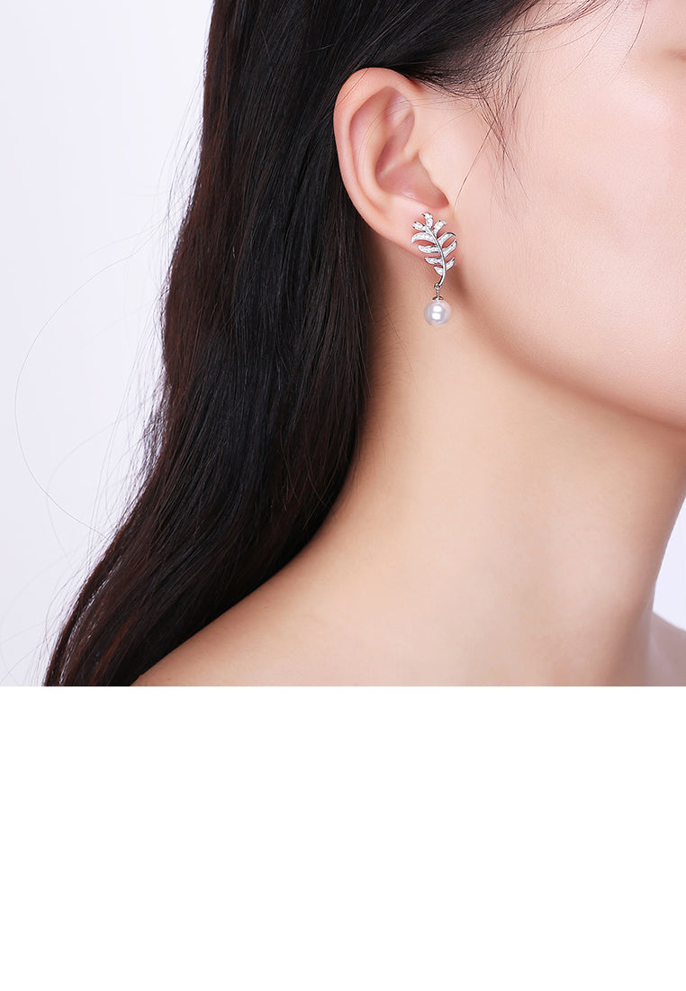 925 Sterling Silver Leaf Earrings with Austrian Element Crystals and Fashion Pearls
