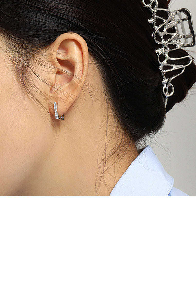 925 Sterling Silver Simple Personality Geometric Square Stud Earrings with Cubic Zirconia - Luxurious Look