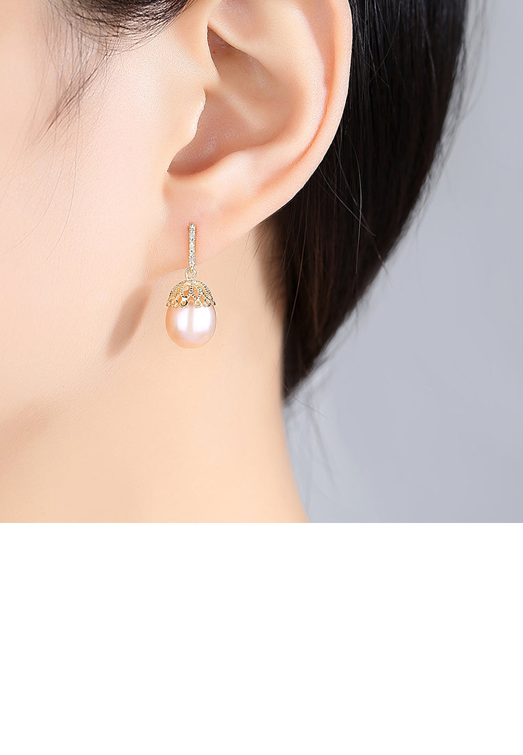925 Sterling Silver Plated Gold Flower White Freshwater Pearl Earrings - Luxurious Look