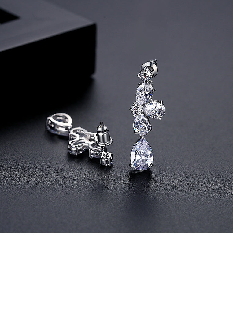 Fashion Elegant Flower Geometric Earrings with Cubic Zirconia - Luxurious Look