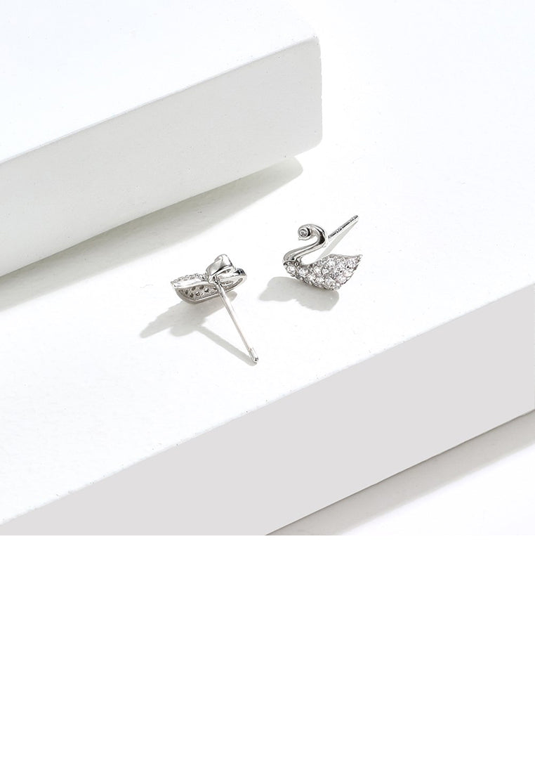 925 Sterling Silver Fashion and Elegant Swan Stud Earrings with Cubic Zirconia - Luxurious Look