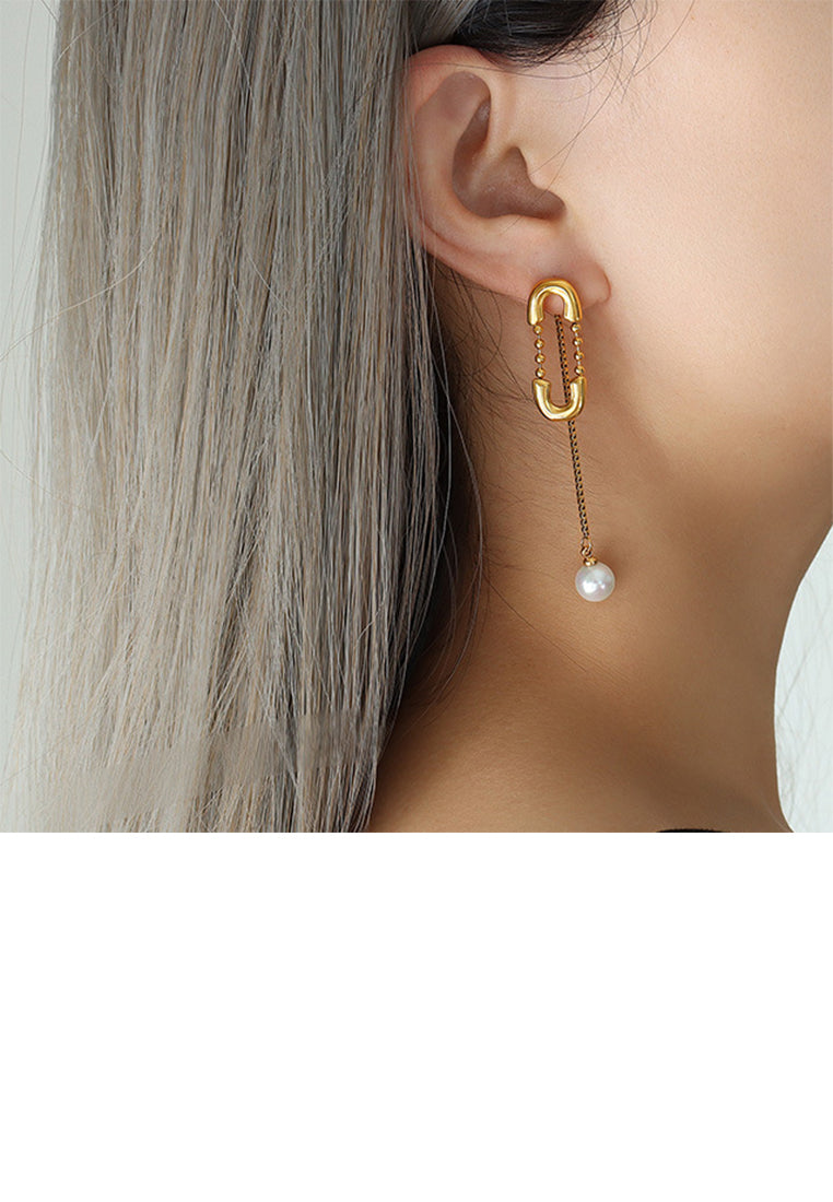 Fashion Creative Plated Gold 316L Stainless Steel Paper Clip Shaped Imitation Pearl Tassel Asymmetric Earrings - Luxurious Look