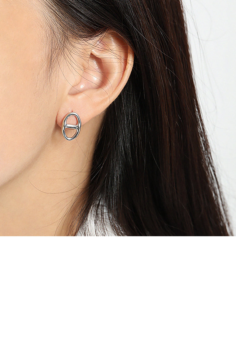 925 Sterling Silver Simple and Fashion Hollow Geometric Stud Earrings