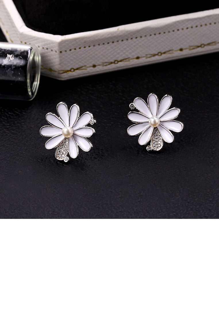 925 Sterling Silver Fashion and Elegant Daisy Freshwater Pearl Stud Earrings with Cubic Zirconia - Luxurious Look