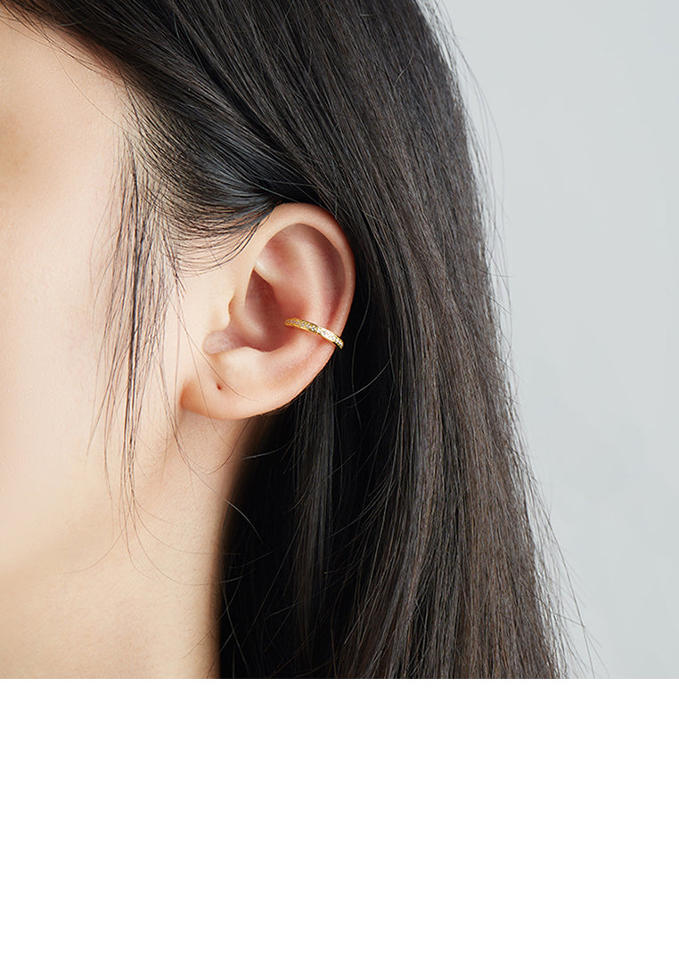 925 Sterling Silver Plated Gold Simple Temperament Geometric Circle Ear Clip with Cubic Zirconia - Luxurious Look