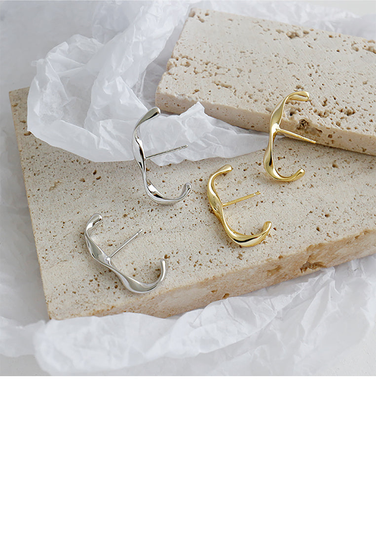 925 Sterling Silver Plated Gold Simple Temperament C-shaped Mobius Stud Earrings