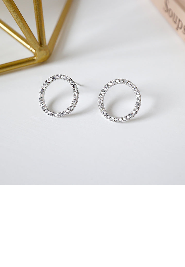 925 Sterling Silver Simple Temperament Hollow Geometric Circle Stud Earrings with Cubic Zirconia - Luxurious Look
