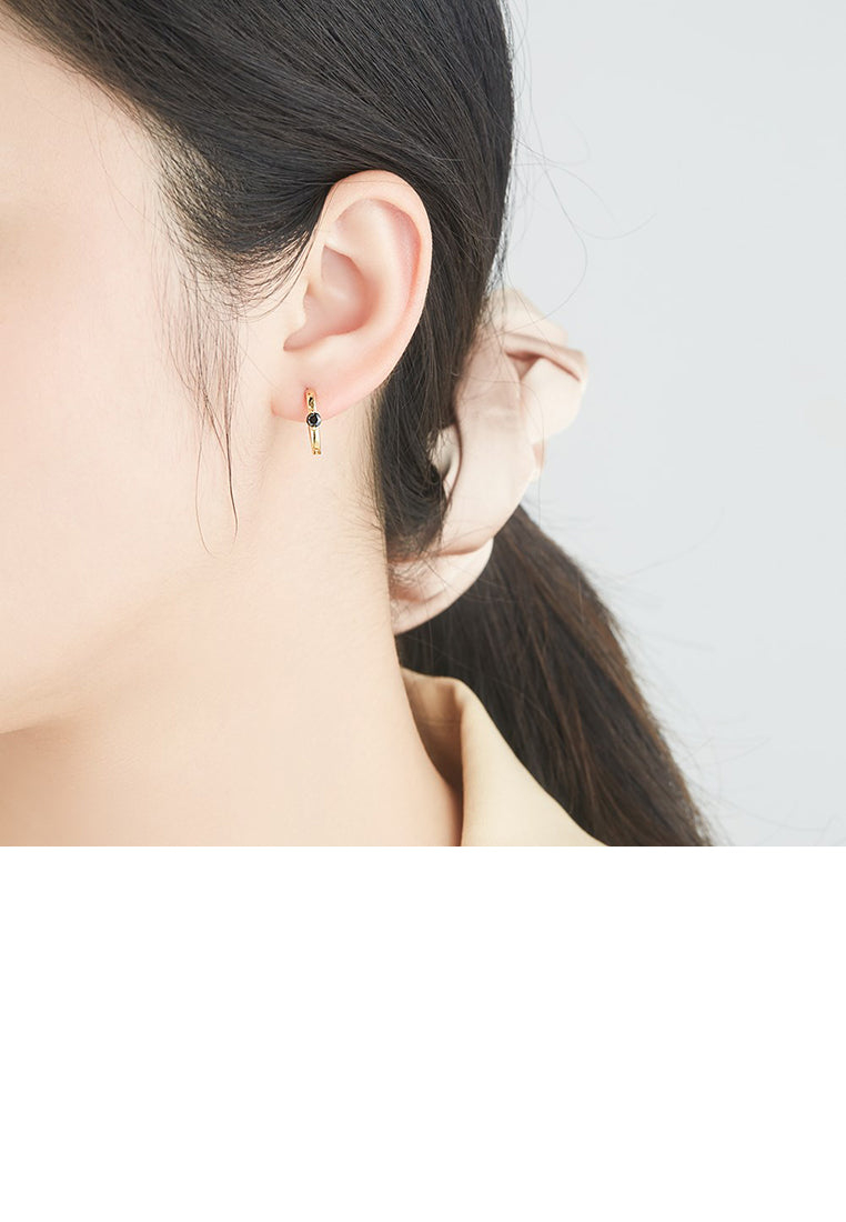 925 Sterling Silver Plated Gold Simple Fashion Geometric Round Stud Earrings with Black Cubic Zirconia - Luxurious Look