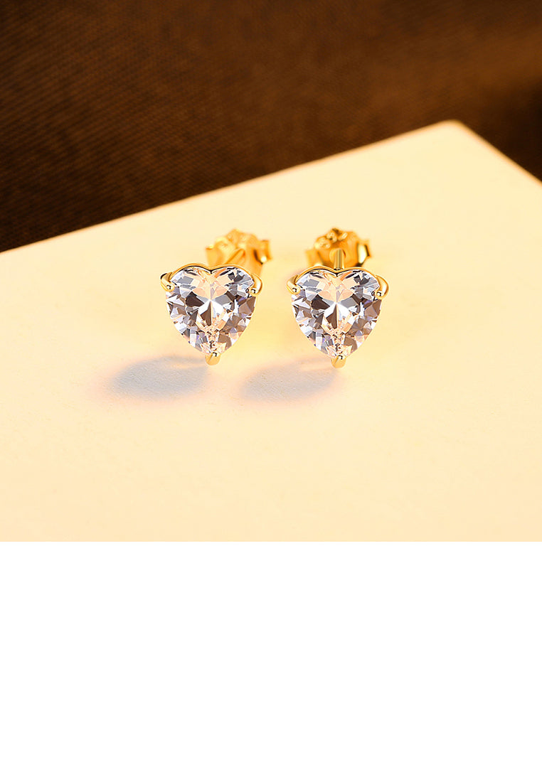 925 Sterling Silver Plated Gold Simple Romantic Heart-shaped Cubic Zirconia Stud Earrings - Luxurious Look