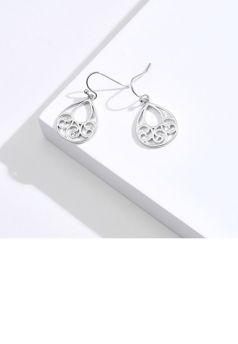 Fashion Simple Hollow Pattern Geometric Water Drop-shaped Stud Earrings