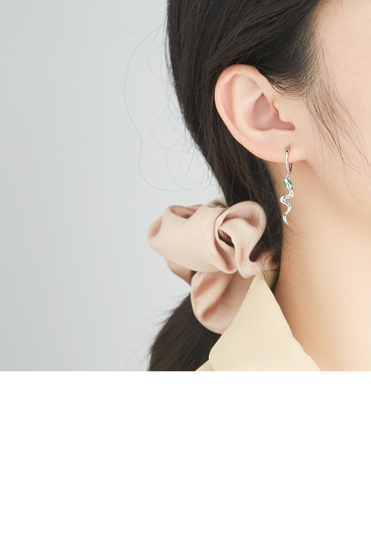 925 Sterling Silver Fashion Creative Heart-shaped Snake Asymmetric Earrings with Cubic Zirconia - Luxurious Look