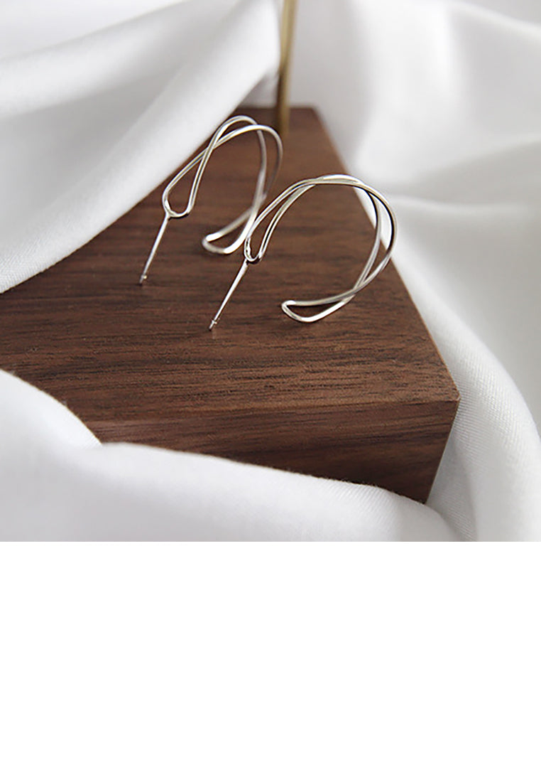 925 Sterling Silver Simple Temperament Interwoven Wave Geometric Stud Earrings
