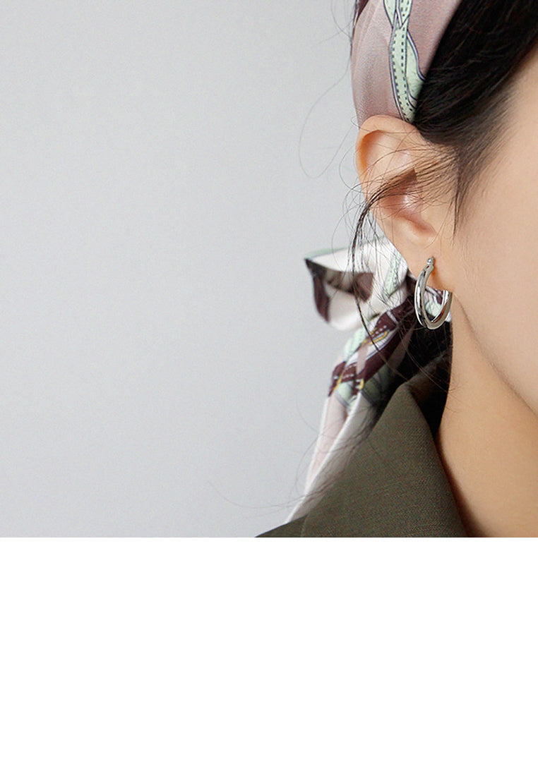 925 Sterling Silver Simple and Fashion Hollow Geometric Round Stud Earrings