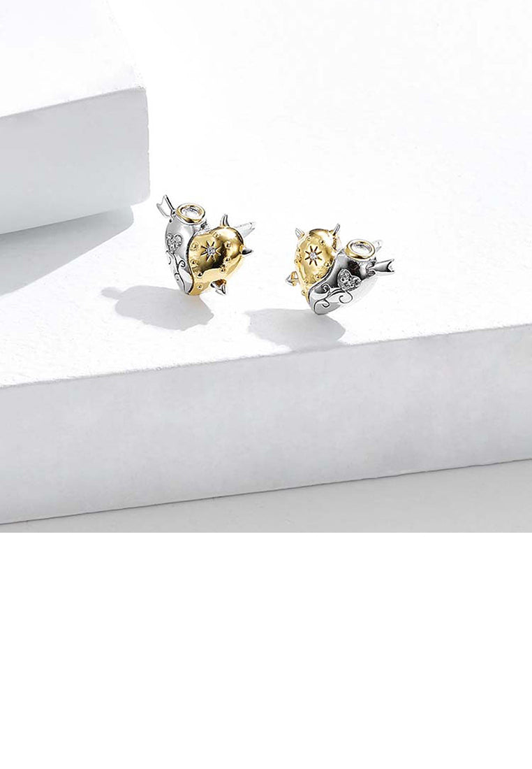 925 Sterling Silver Simple and Personalized Two-tone Heart-shaped Stud Earrings with Cubic Zirconia - Luxurious Look