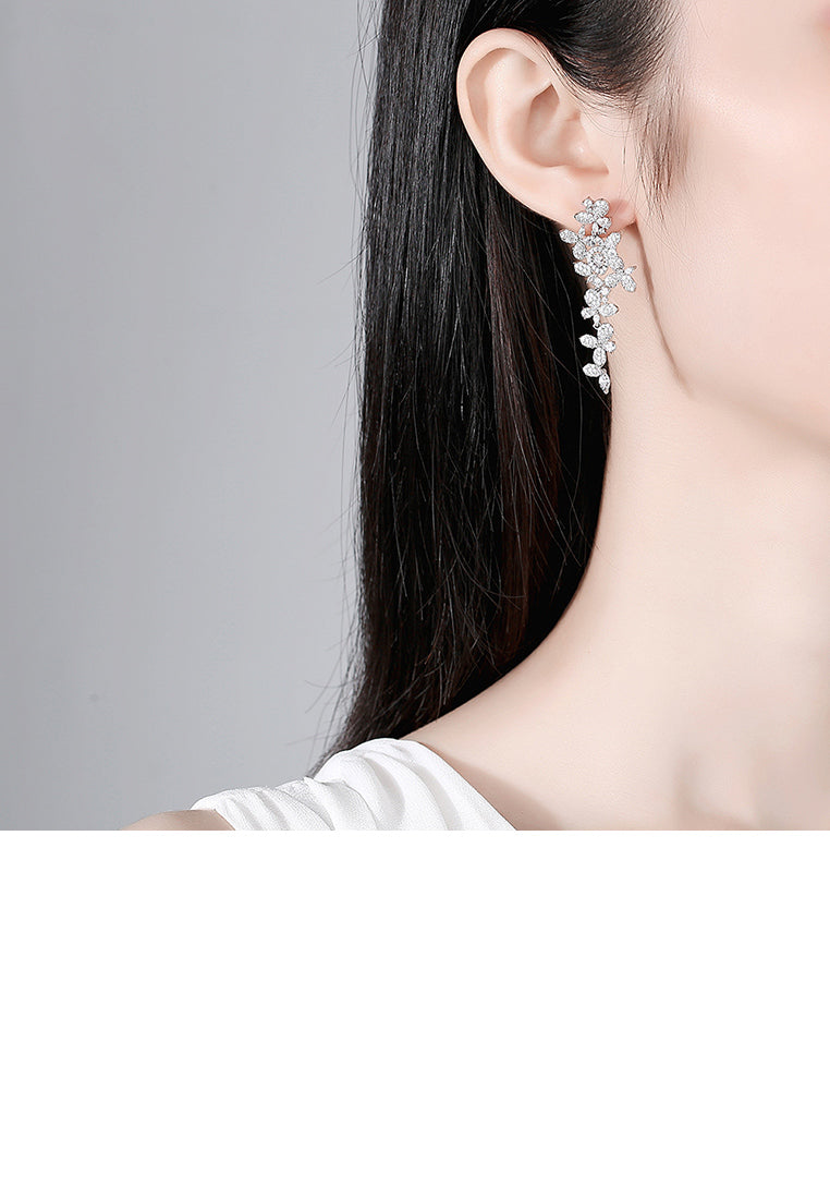 Fashion Bright Flower Tassel Earrings with Cubic Zirconia - Luxurious Look