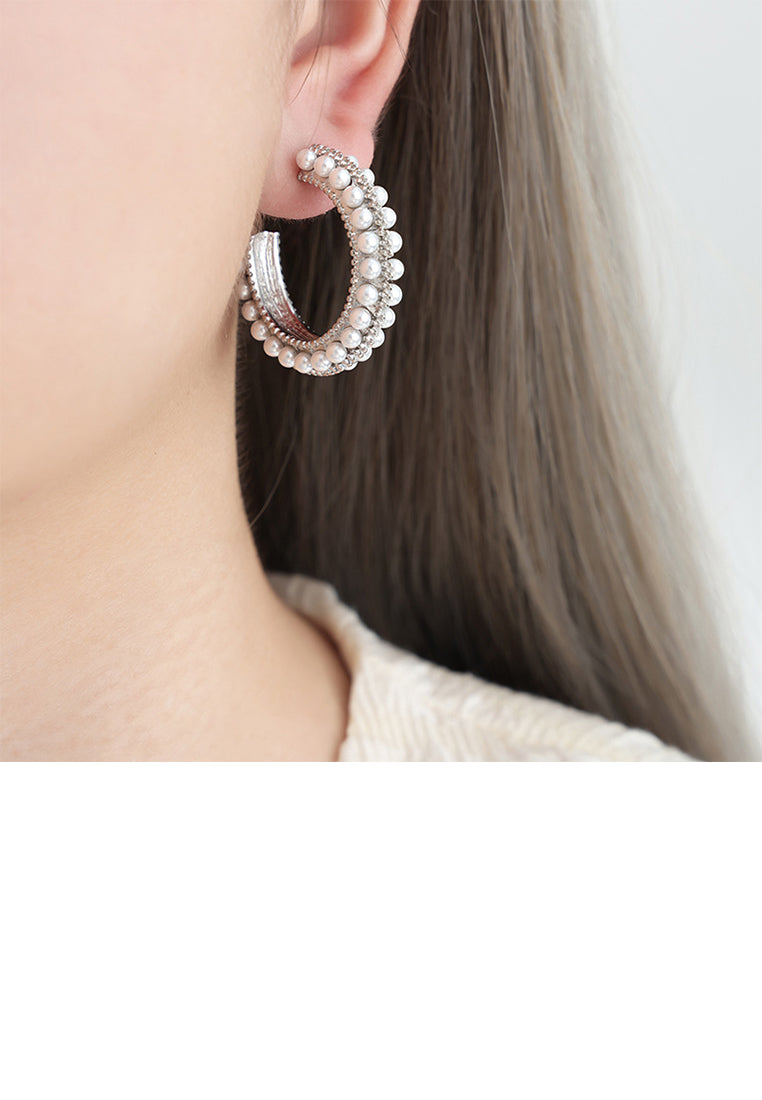 Fashion and Elegant 316L Stainless Steel C-shaped Geometric Stud Earrings with Imitation Pearls