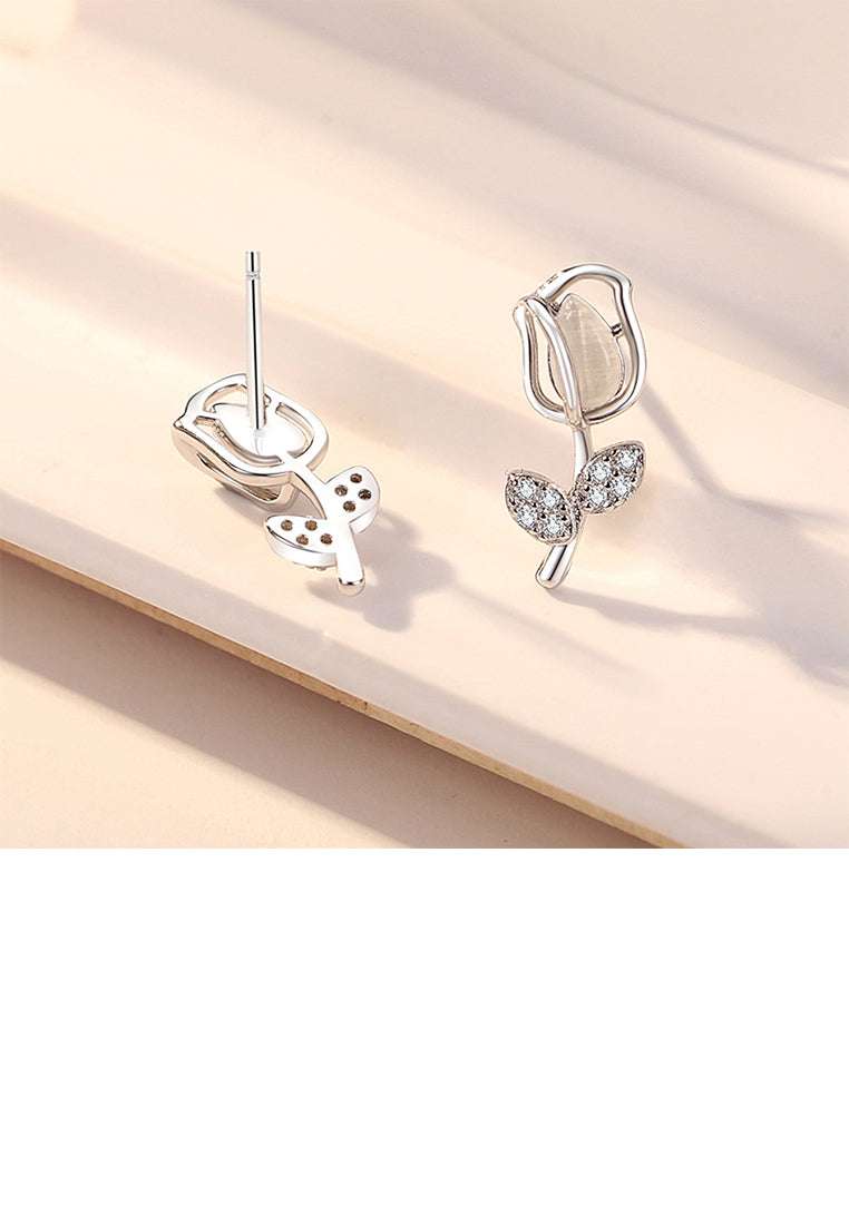 925 Sterling Silver Simple and Fashion Tulip Imitation Cats Eye Stud Earrings with Cubic Zirconia - Luxurious Look