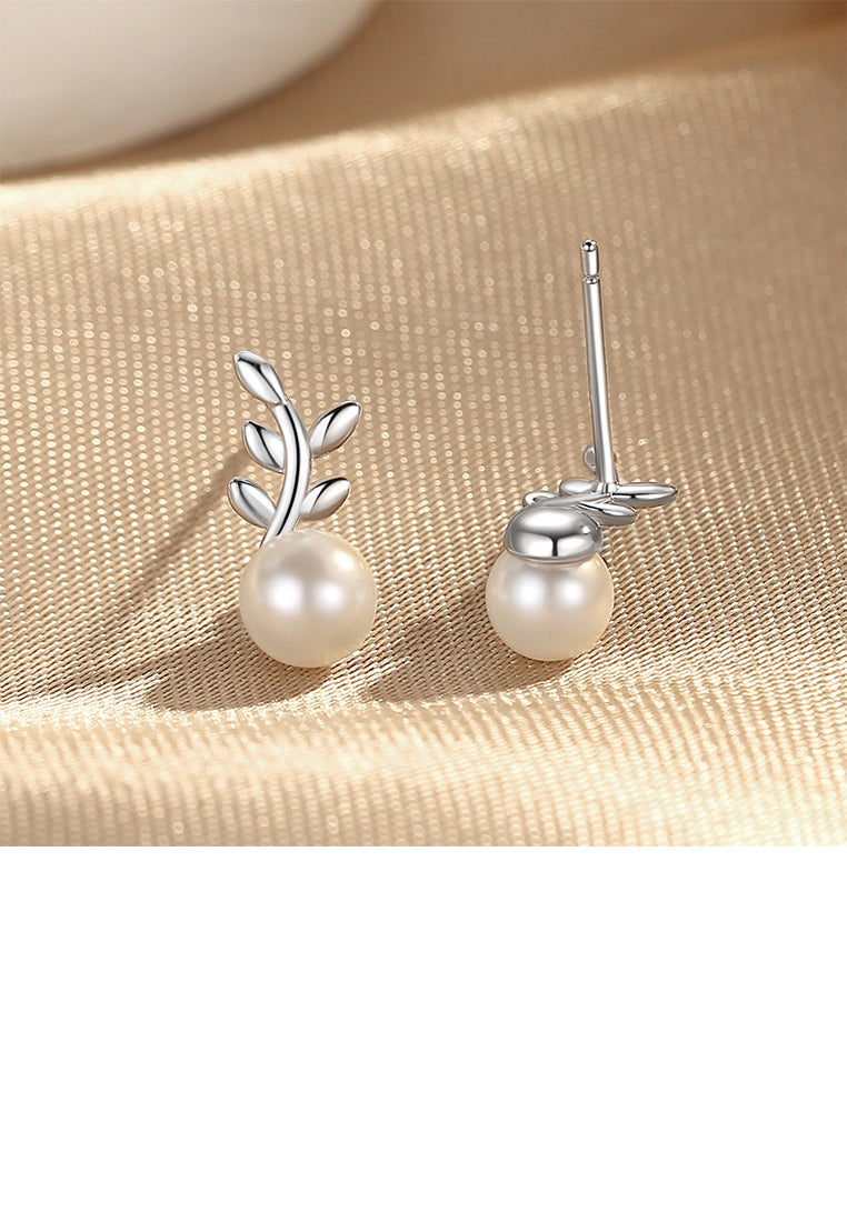 925 Sterling Silver Simple Fashion Leaf Imitation Pearl Stud Earrings - Luxurious Look