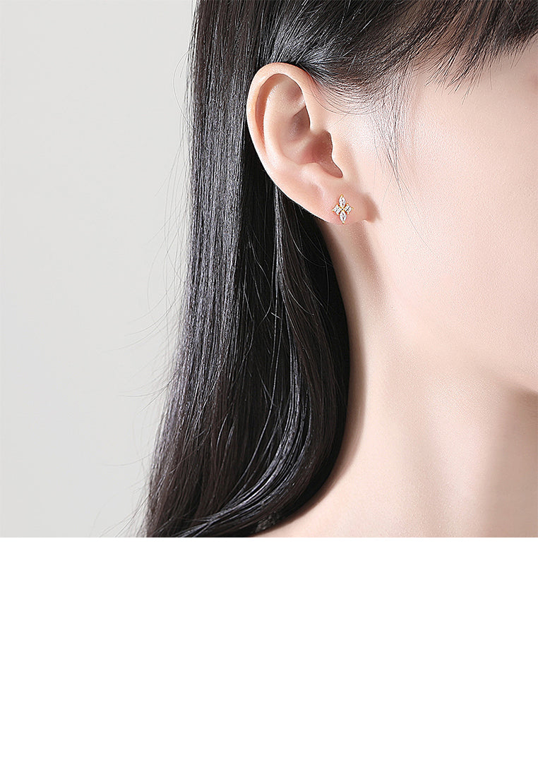 925 Sterling Silver Plated Gold Simple Personality Geometric Rhombus Stud Earrings with Cubic Zirconia - Luxurious Look