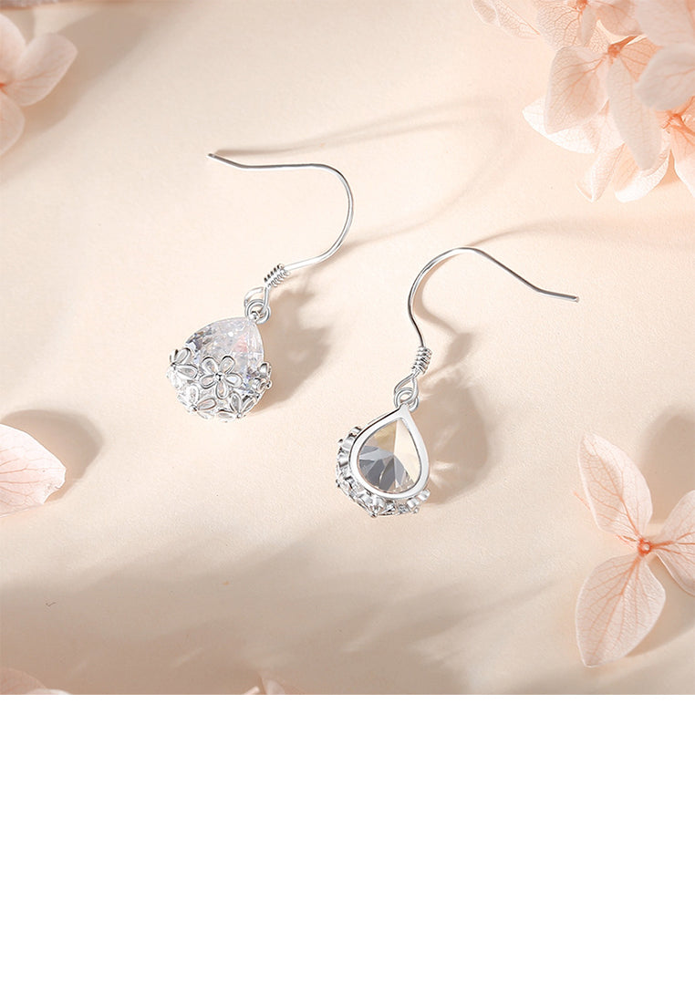 925 Sterling Silver Fashion Temperament Flower Water Drop Earrings with Cubic Zirconia - Luxurious Look