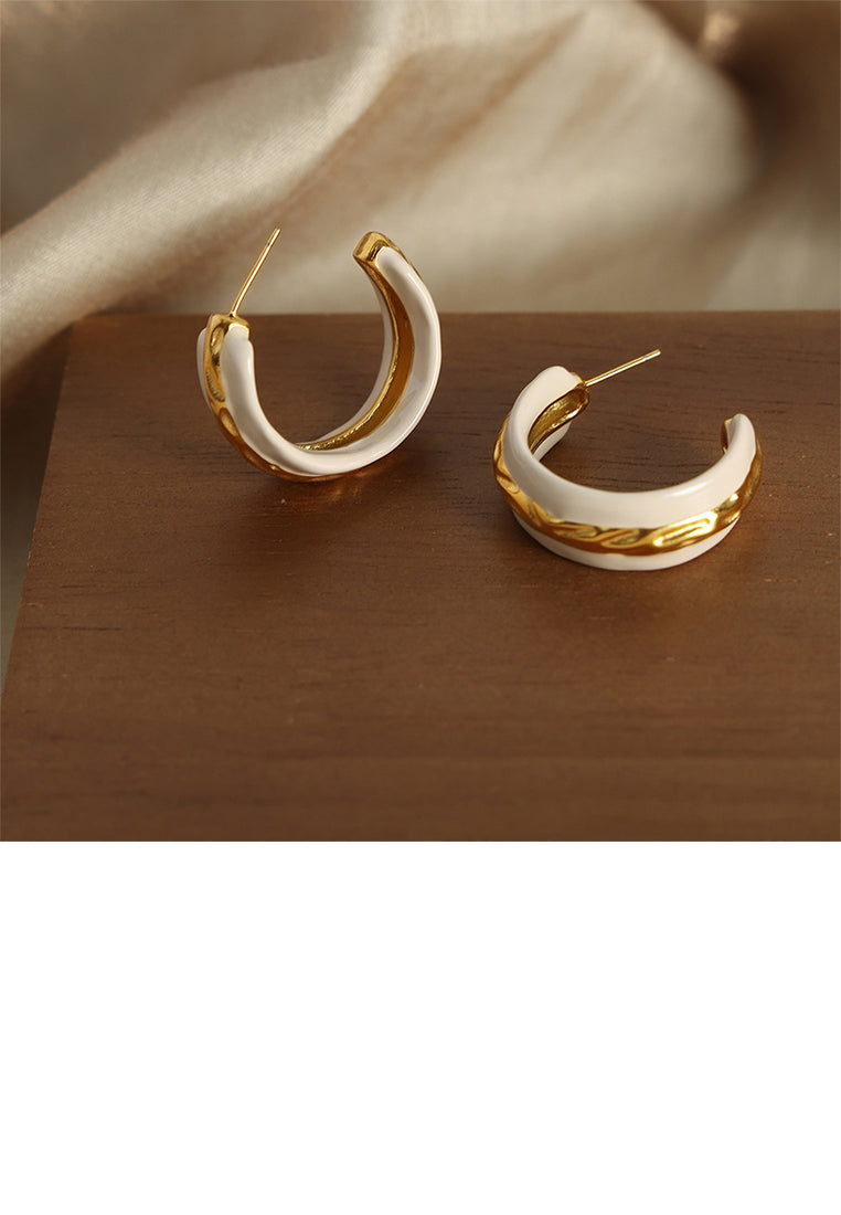 Fashion and Elegant Plated Gold 316L Stainless Steel Enamel White C-shaped Geometric Stud Earrings