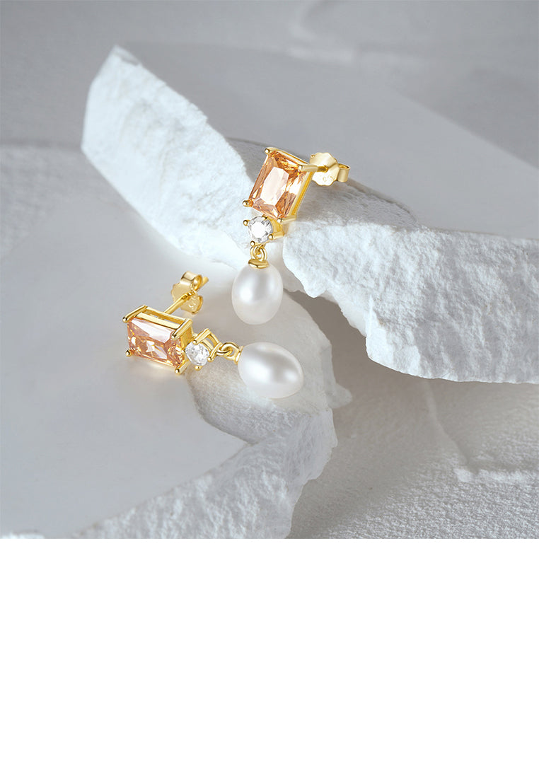 925 Sterling Silver Plated Gold Fashion Elegant Geometric Cubic Cubic Zirconia Earrings with Imitation Pearls - Luxurious Look