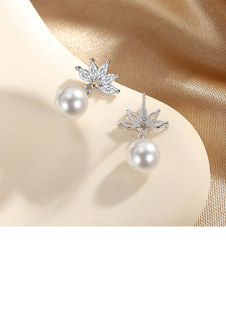 925 Sterling Silver Simple Fashion Flower Imitation Pearl Earrings with Cubic Zirconia - Luxurious Look