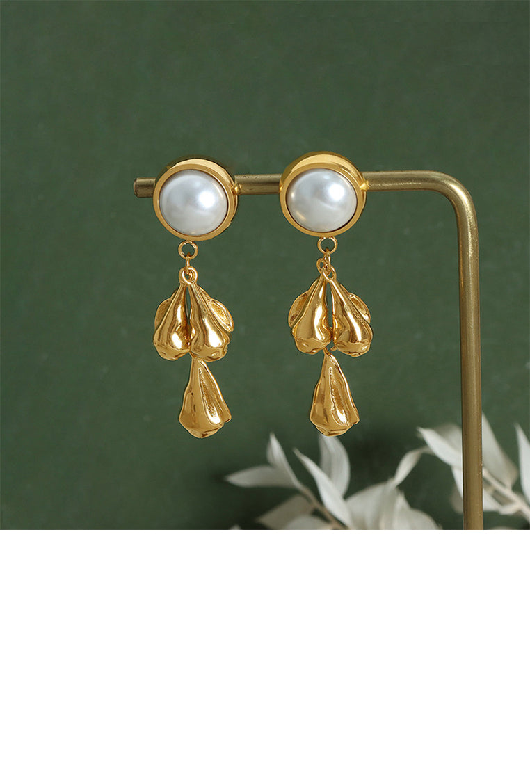 Fashion and Elegant Plated Gold 316L Stainless Steel Geometric Imitation Pearl Tassel Earrings - Luxurious Look