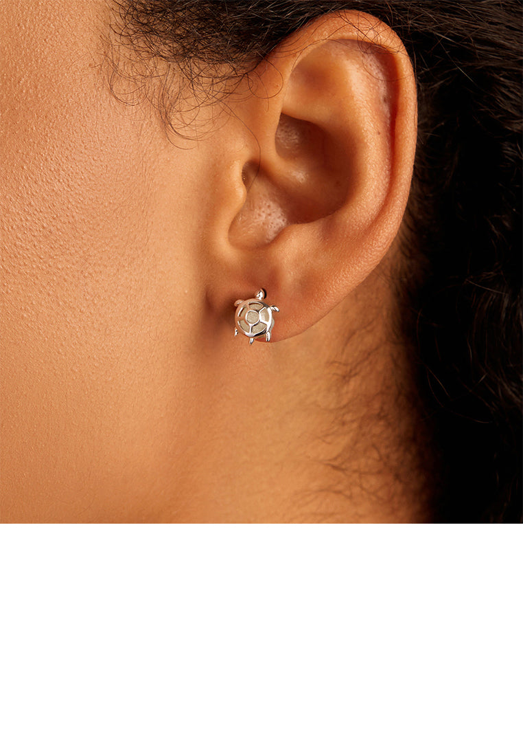925 Sterling Silver Simple and Cute Hollow Turtle Stud Earrings