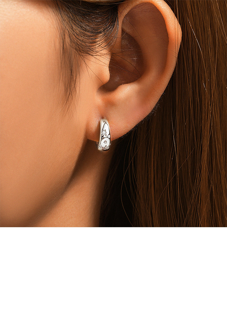 925 Sterling Silver Simple Fashion Star Pattern C-shaped Geometric Stud Earrings with Cubic Zirconia - Luxurious Look