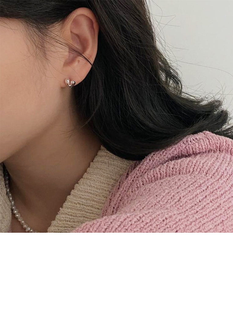 925 Sterling Silver Cute Simple Heart Shaped Stud Earrings