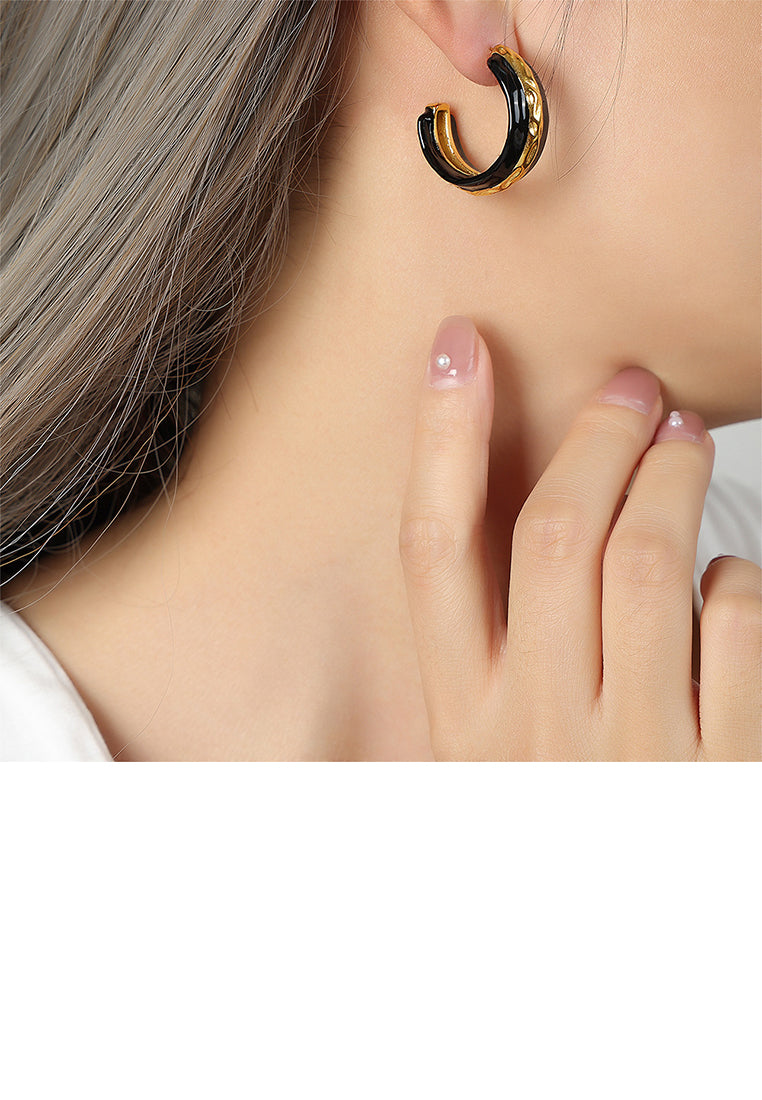 Fashion and Elegant Plated Gold 316L Stainless Steel Enamel Balck C-shaped Geometric Stud Earrings