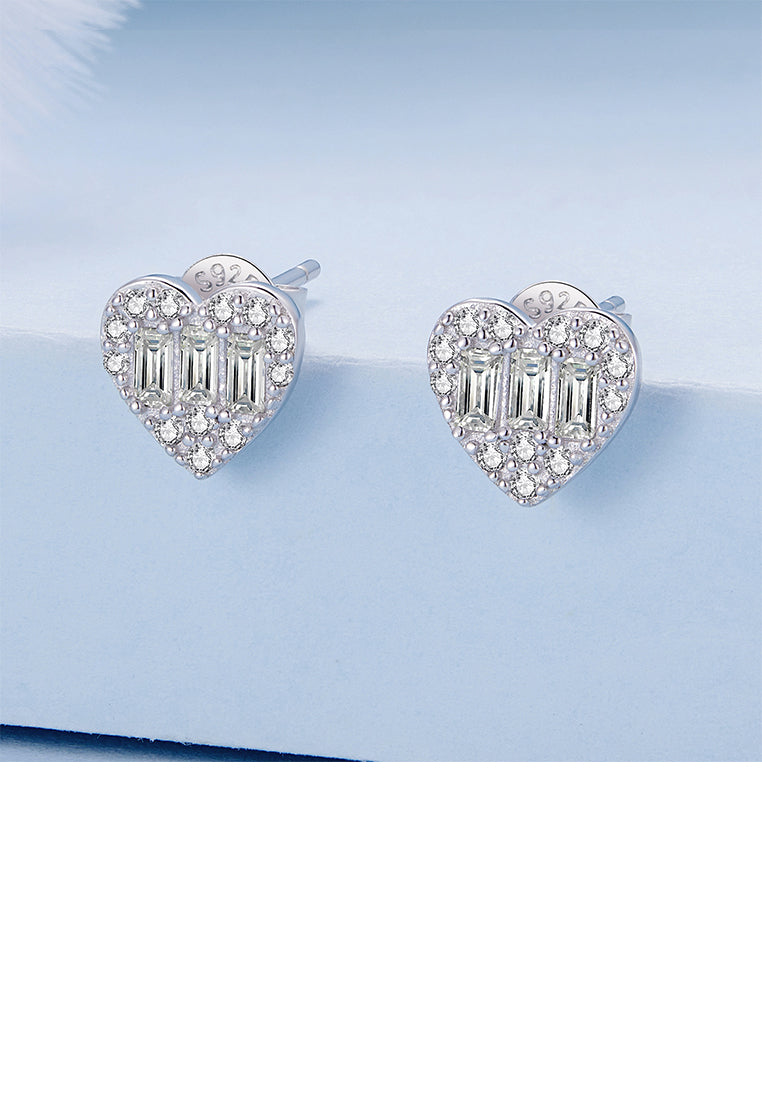 925 Sterling Silver Simple Brilliant Heart Stud Earrings with Cubic Zirconia - Luxurious Look