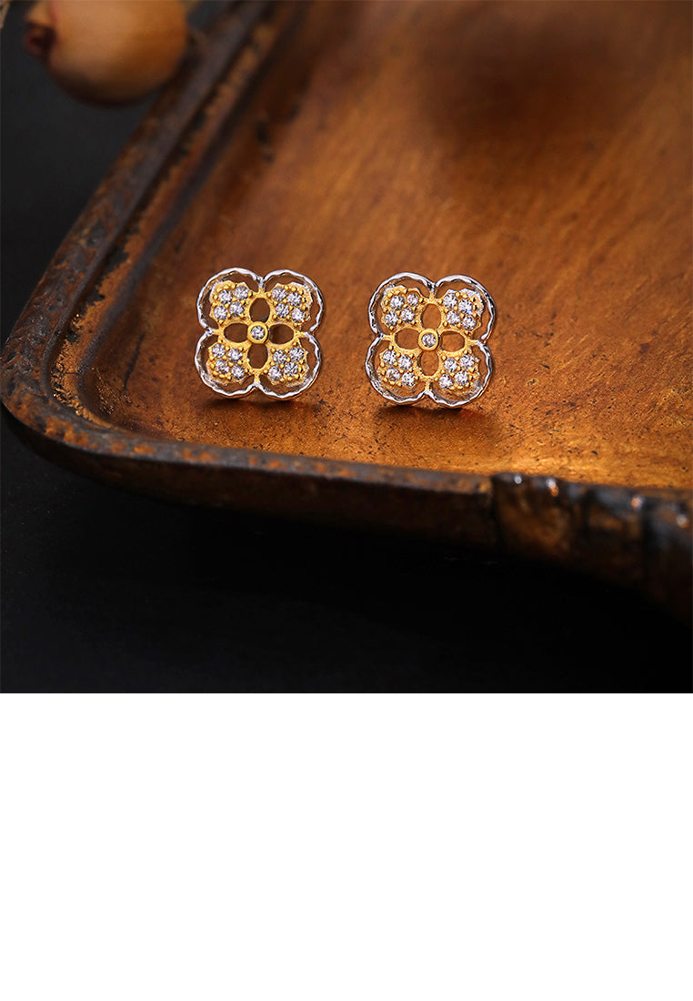 925 Sterling Silver Simple Temperament Hollow Four-leafed Clover Stud Earrings with Cubic Zirconia - Luxurious Look