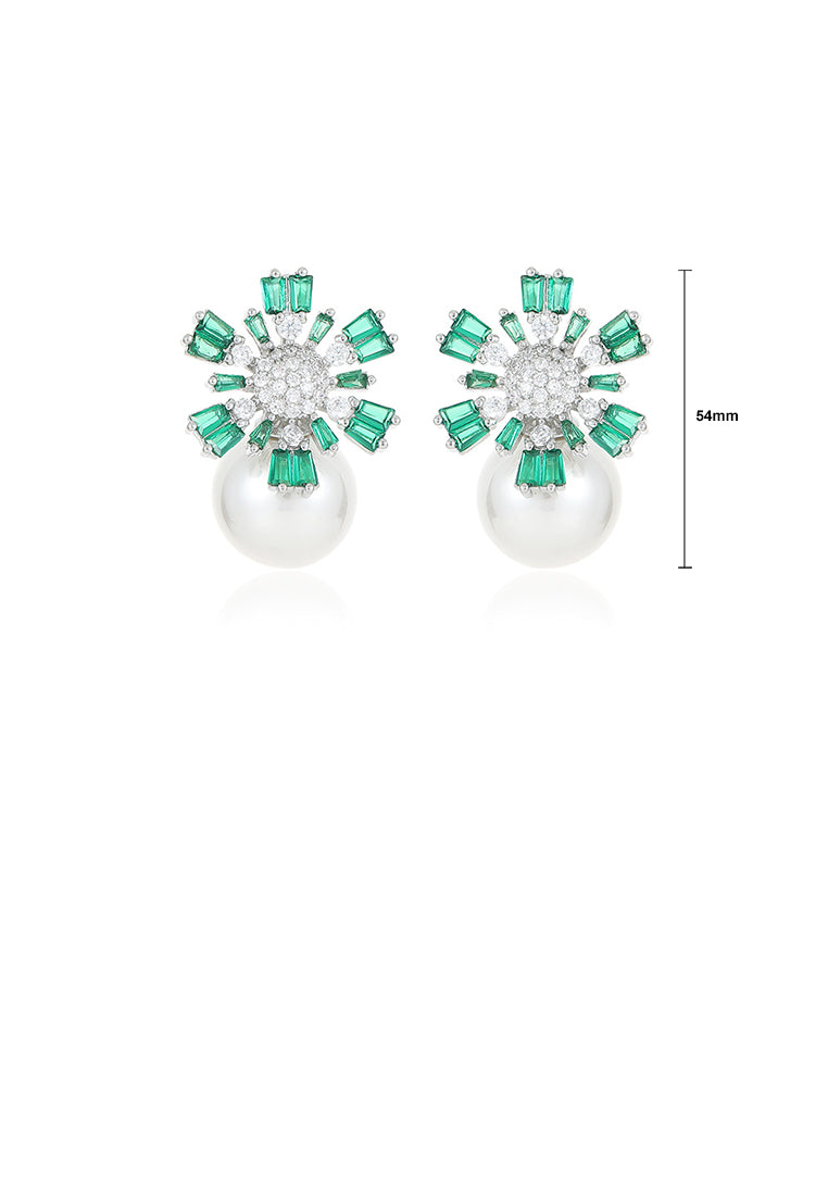 Fashion and Elegant Green Snowflake Imitation Pearl Stud Earrings with Cubic Zirconia - Luxurious Look