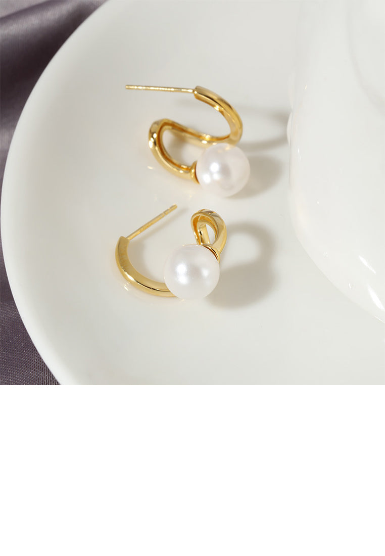 925 Sterling Silver Plated Gold Fashion and Elegant Geometric Imitation Pearl Stud Earrings - Luxurious Look