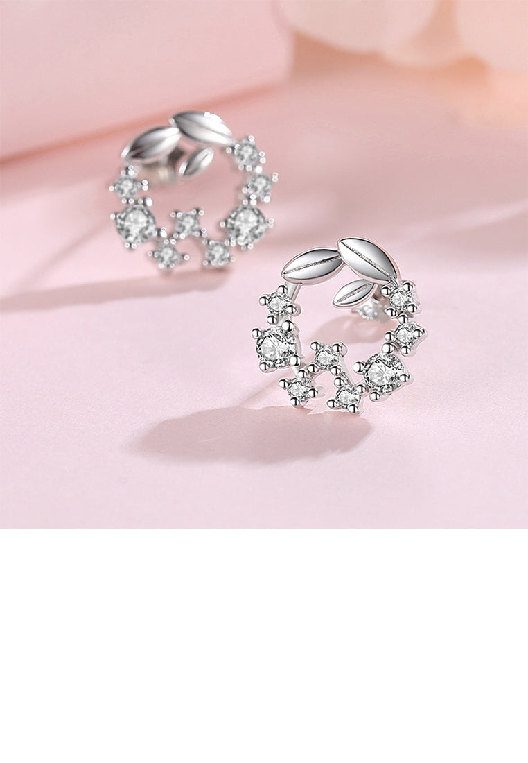 925 Sterling Silver Simple Fashion Leaf Circle Stud Earrings with Cubic Zirconia - Luxurious Look