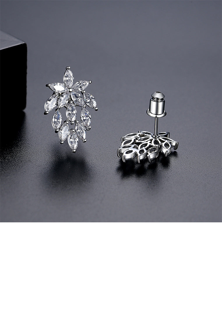 Fashion Temperament Leaf Earrings with Cubic Zirconia - Luxurious Look