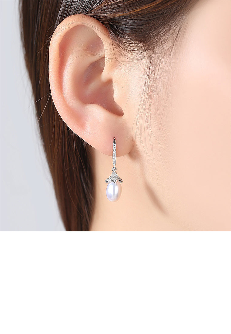 925 Sterling Silver Fashion Water Drop Shape Freshwater Pearl Earrings with Cubic Zirconia - Luxurious Look