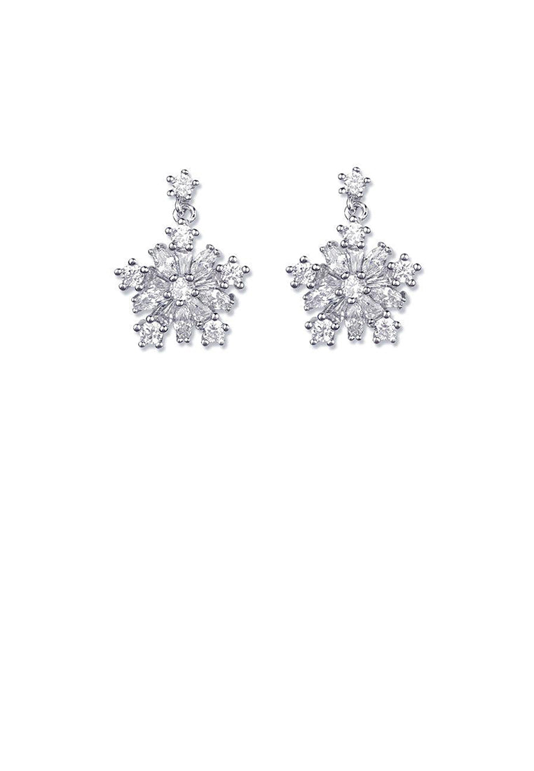 925 Sterling Silver Fashion Sparkling Snowflake Stud Earrings with Cubic Zirconia - Luxurious Look