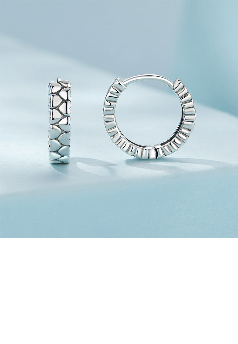 925 Sterling Silver Fashion Simple Heart-shaped Pattern Geometric Hoop Earrings