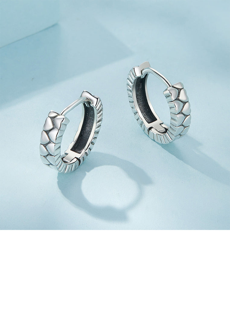 925 Sterling Silver Fashion Simple Heart-shaped Pattern Geometric Hoop Earrings