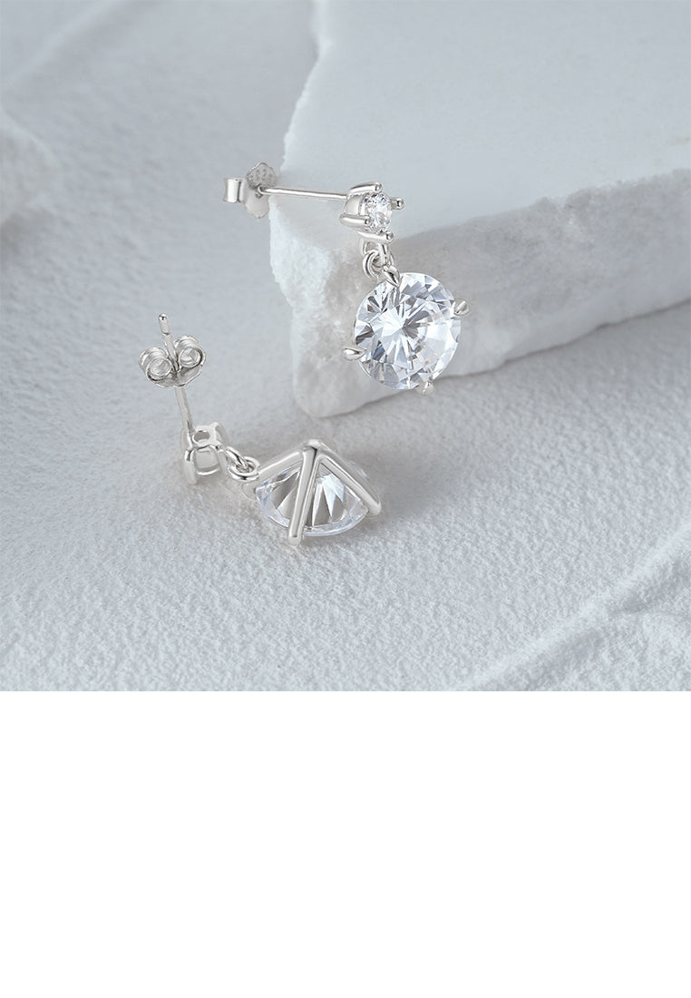 925 Sterling Silver Simple Fashion Geometric Round Stud Earrings with Cubic Zirconia - Luxurious Look