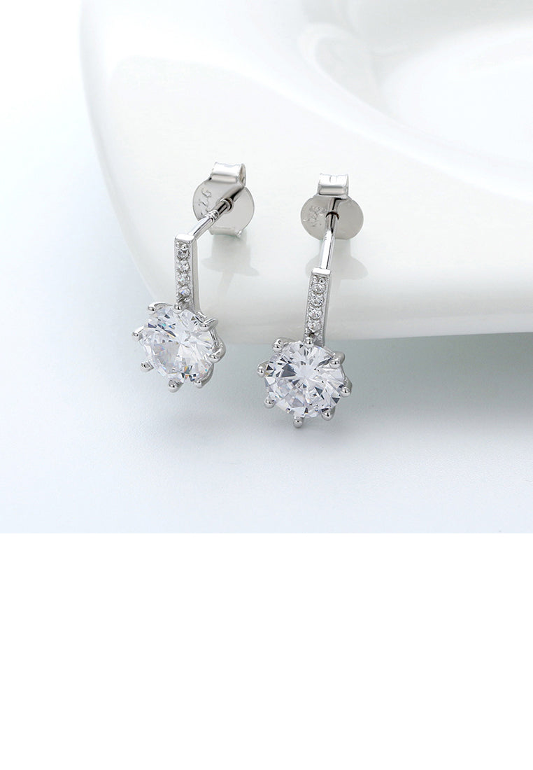 925 Sterling Silver Simple Sophisticated Geometric Round Earrings with Cubic Zirconia - Luxurious Look