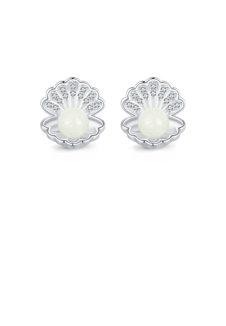 925 Sterling Silver Simple Fashion Shell Stud Earrings with Cubic Zirconia - Luxurious Look