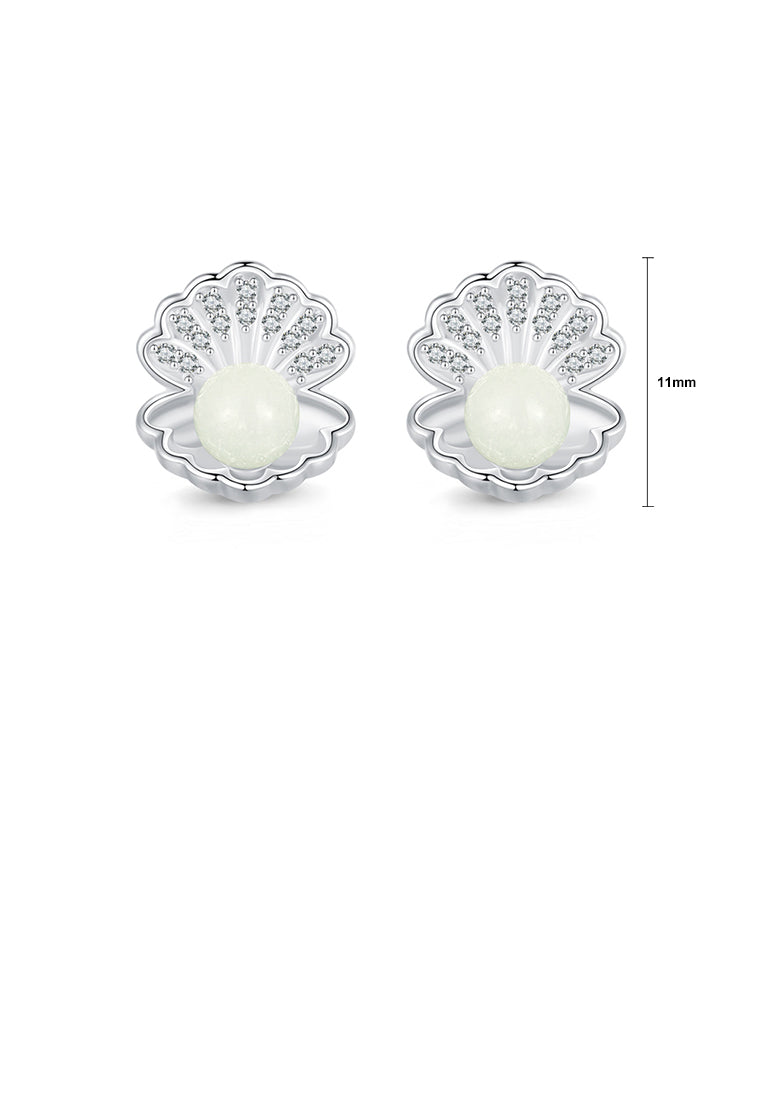 925 Sterling Silver Simple Fashion Shell Stud Earrings with Cubic Zirconia - Luxurious Look